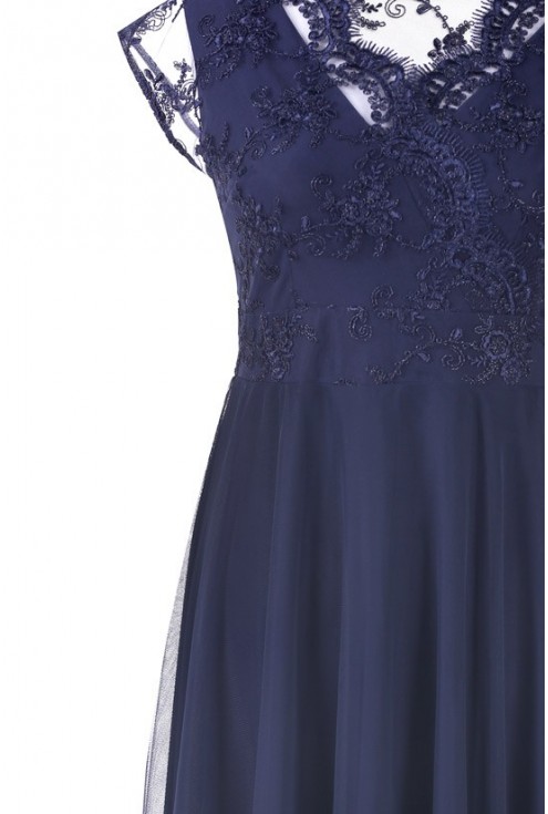 Granatowa wieczorowa sukienka z koronką LUCILLE