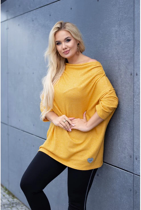 Sweterek w dużych rozmiarach w kolorze miodowym w sklepie XL-ka
