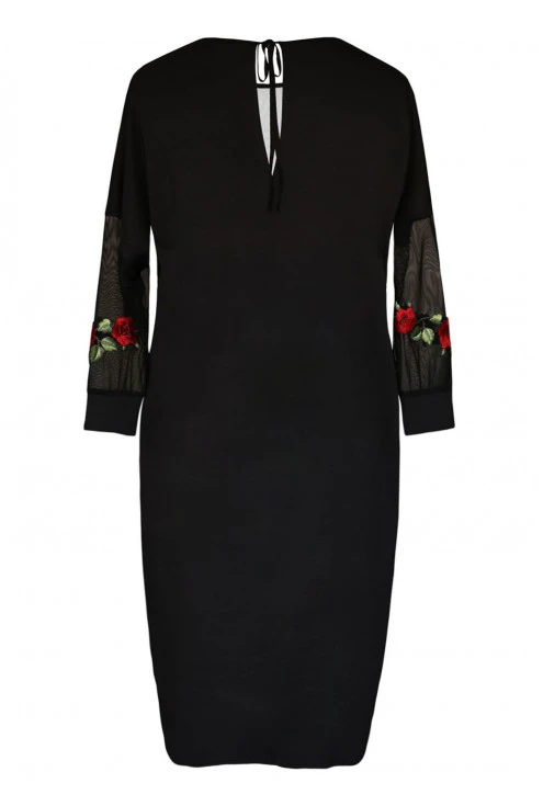 Czarna sukienka z ozdobnymi naszywkami - ROSE
