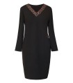 Czarna sukienka dresowa z dekoltem V w panterkę - MADELINE