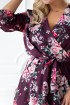 Śliwkowa sukienka maxi w kwiaty z kopertowym dekoltem - ADELA