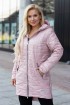 Pudrowo-różowa długa kurtka pikowana z kapturem - Scarlett