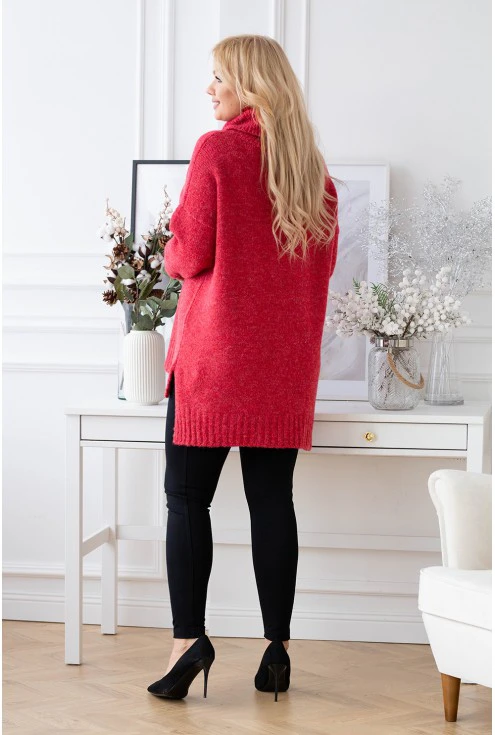 tył czerwonego sweterka plus size xxl