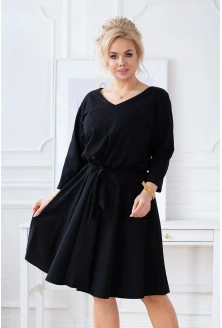 Czarna rozkloszowana sukienka plus size z gumką w pasie - CATI