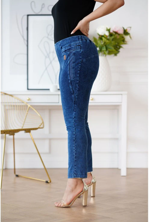 Elastyczne spodnie z imitacji jeansu