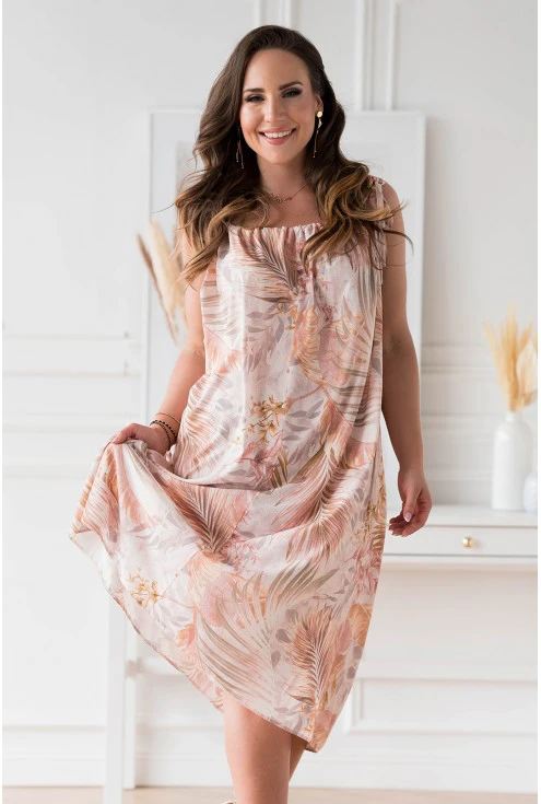 Beżowa sukienka w liście na cienkich ramiączkach w dużych rozmiarach dla kobiet