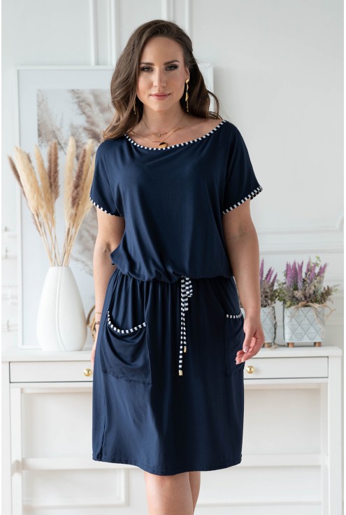 Granatowa sukienka plus size z kieszeniami xxl