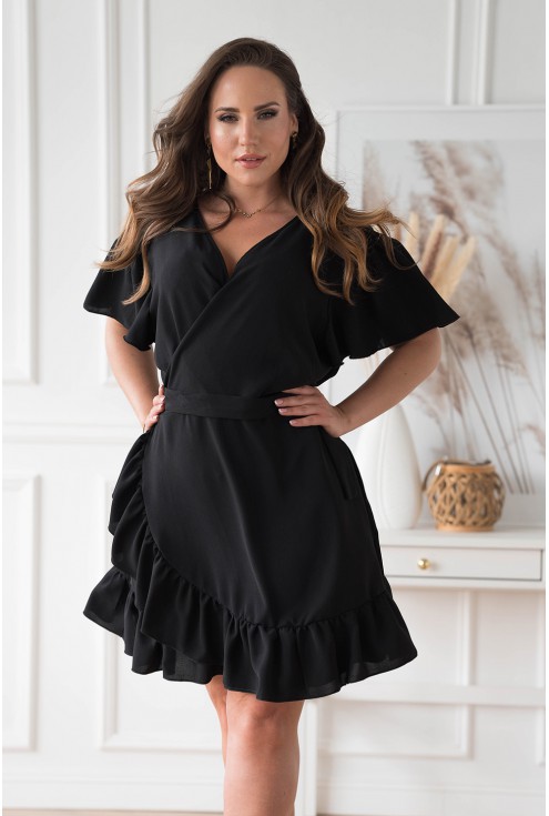 Wygodna czarna kopertowa sukienka z wiązaniem w pasie duży rozmiar
