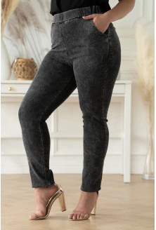 Szare elastyczne spodnie plus size z imitacji jeansu - Thira