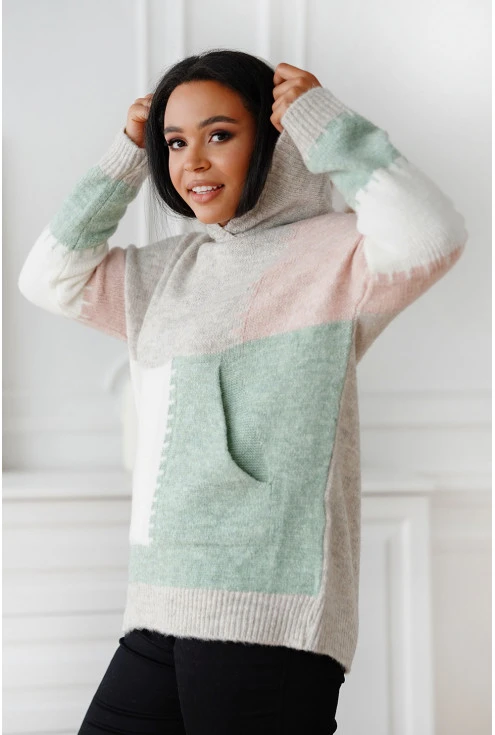 kolorowy sweter z kieszniami