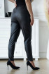 Czarne spodnie z eco skóry z kieszeniami - Kasine