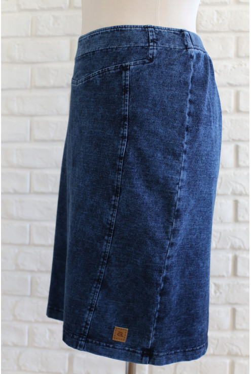 ołówkowa spódnica imitacja jeansu