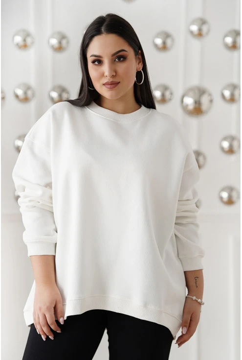 Biała bluza oversize ze ściągaczami