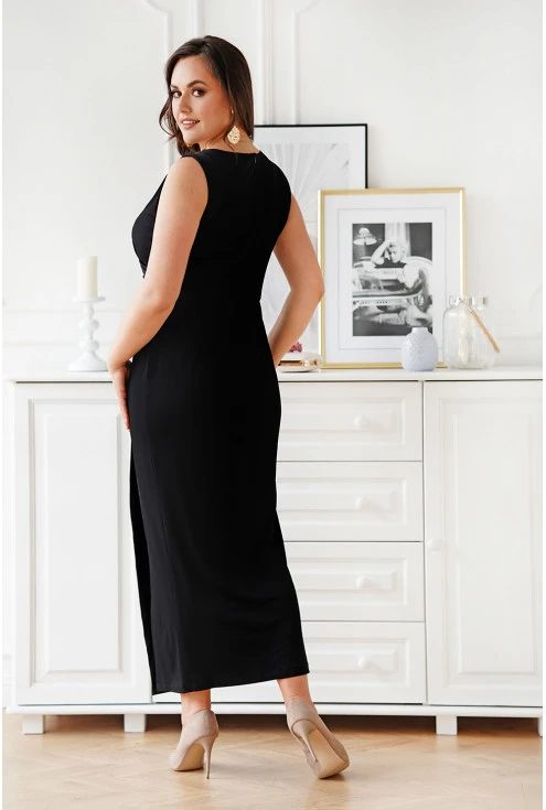 czarna sukienka maxi duże rozmiary
