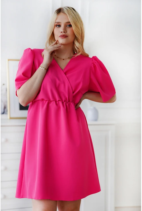 różowa sukienka plus size z bufkami