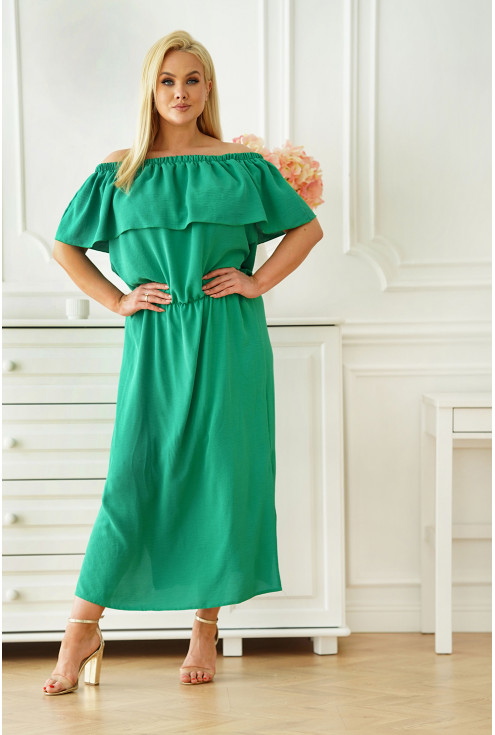 zielona sukienka w dużych rozmiarach