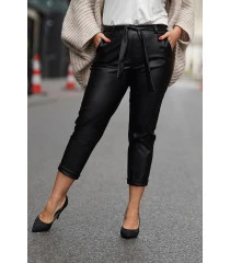 Czarne spodnie z eco skóry z kieszeniami i paskiem - Valentie