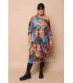 Kolorowa sukienka oversize w roślinno-zwierzęcy wzór - WIJA