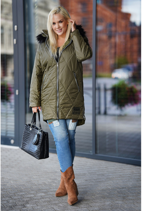 modna pikowana zimowa kurtka dostępna do kupienia w dużych rozmiarach