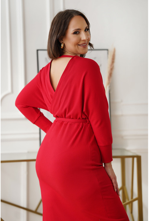 czerwona sukienka xxl z prążkiem - duże rozmiary