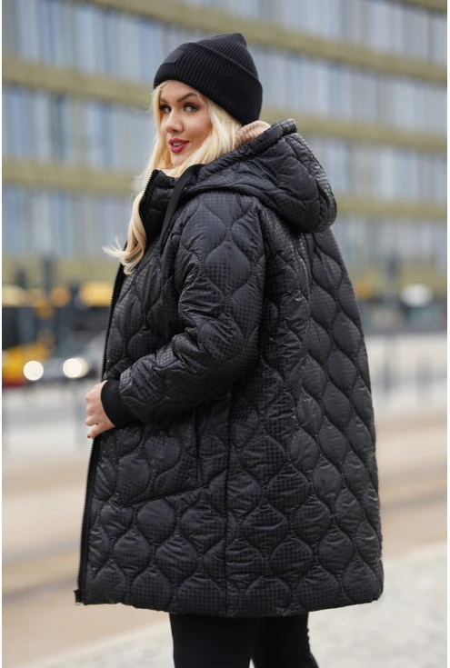 stylowa kurtka w dużym rozmiarze na zimę