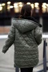 Oliwkowa ciepła zimowa pikowana kurtka z misiem - Polin