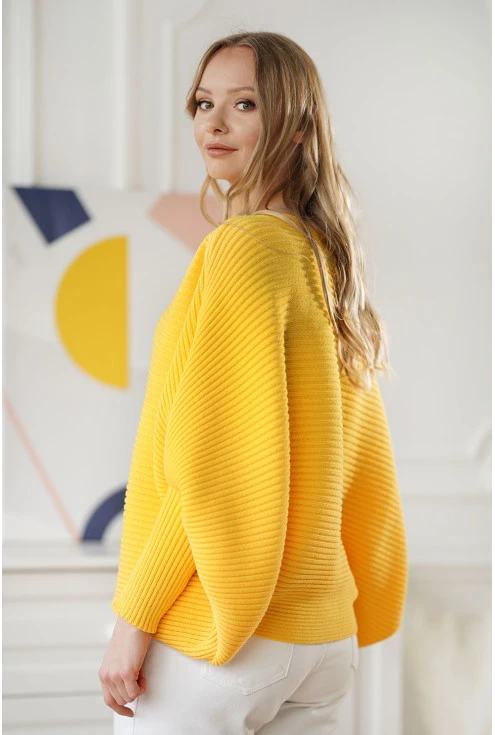wygodny sweter damski w dużym rozmiarze