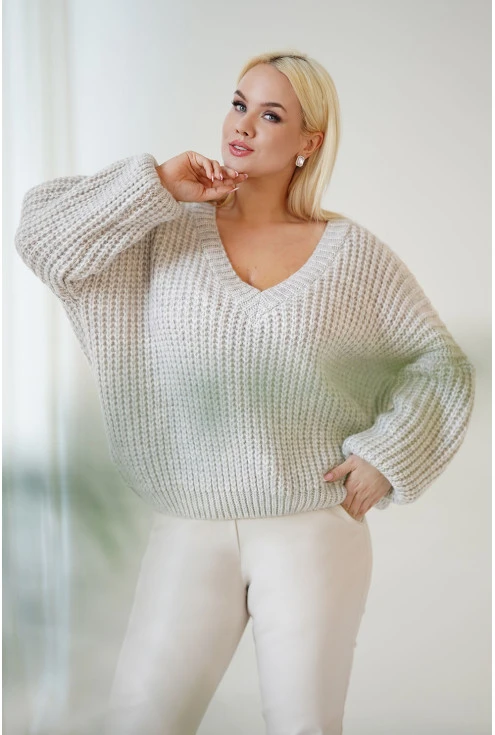 Beżowy sweter z grubym splotem - EMILLA