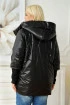 Czarna pikowana przejściowa kurtka z materiałowymi mankietami - Mira