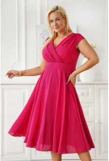 Różowa błyszcząca sukienka z odcięciem w talii i kopertowym dekoltem - Abbie - PREMIUM