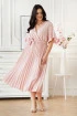 Pudrowo-różowa sukienka z plisowanym dołem - Paula