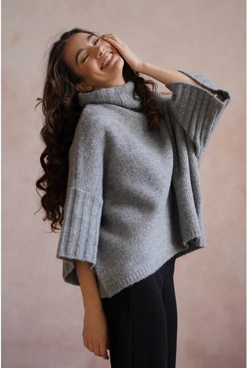 Szary sweter oversize Monasou
