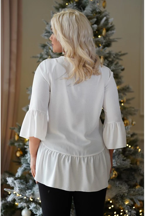 Biała bluzka w dużych rozmiarach idealna do legginsów Monasou