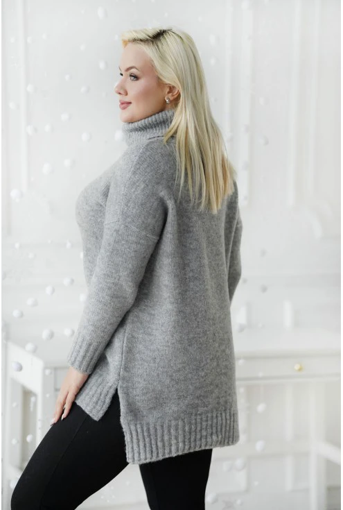 sweter z golfem lesca szary kolor duze rozmiary monasou