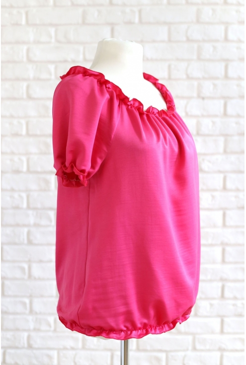 Różowa bluzka oversize bok