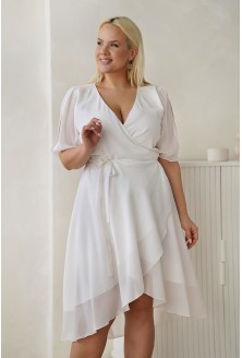 Biała sukienka z kopertowym dekoltem - Verita