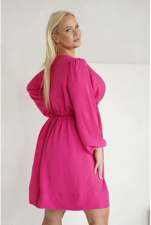 różowa sukienka marcelita idealnie podkresla wciecie w talii duze rozmiary monasou