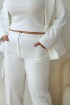 Biały garnitur z dwurzędową marynarką - Sophiee