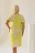 Limonkowa sukienka z guzikami i paskiem - Lisette