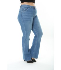 Jasne niebieskie jeansy plus size z rozszerzaną nogawką - Majlen