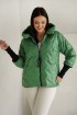 Zielona krótka kurtka z materiałowymi mankietami - Nora