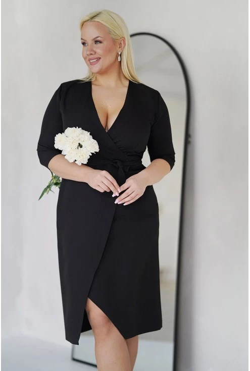 Czarna sukienka plus size modne duże rozmiary xxl