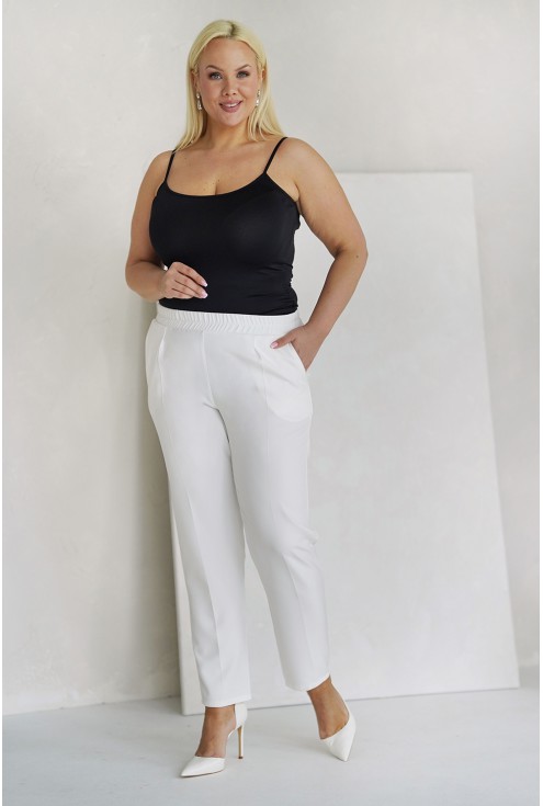 Kremowo-białe spodnie w dużych rozmiarach z prostą nogawką xxl monasou