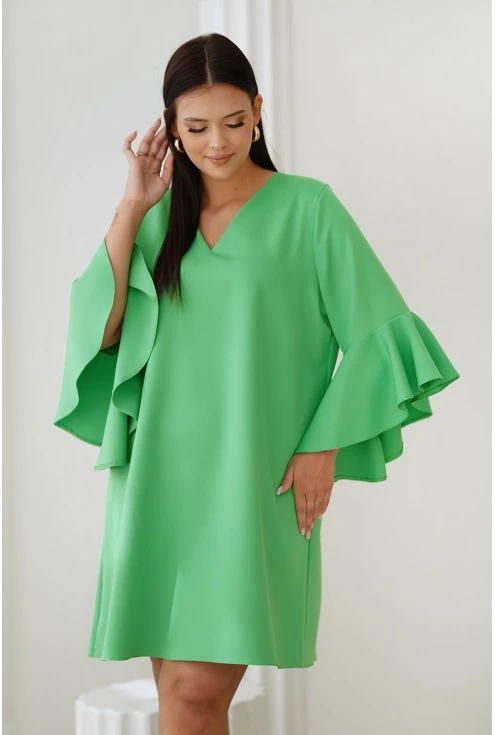 Zielona sukienka na przyjęcie dostępna w dużych rozmiarach w sklepie Monasou