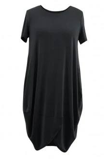 Czarna sukienka z krótkim rękawem - Lucy