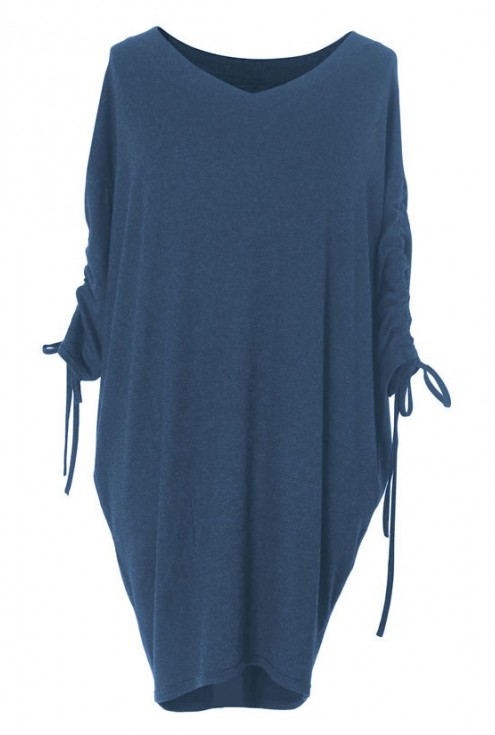 Luźna sukienka ze ściąganym rękawem - ESME - kolor JEANSOWY